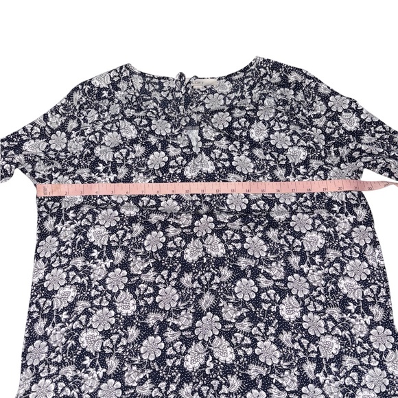 LOFT Black and White Floral Long Sleeve Blouse Size Small - Picture 2 of 8